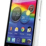 מוטורולה משיקה את razr d1 ו-razr d3 בברזיל צד Razr d1