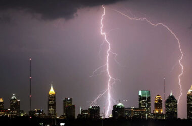 Atlanta lightning strike edit1