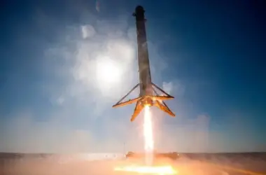 Foguete da spacex falcon 9 video 360