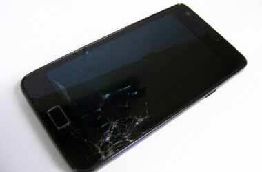 Broken phone 1241554 1280x960