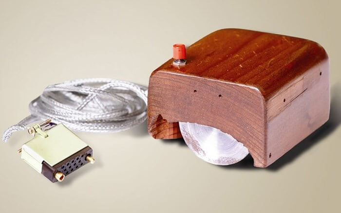 Conheça a história da inovação dos pcs nos últimos 50 anos. Comemorando seus 50 anos de revolução digital, a intel apresenta uma linha do tempo de sua história de inovações tecnológicas. Vem com a gente conferir a história dela e da informática juntas!