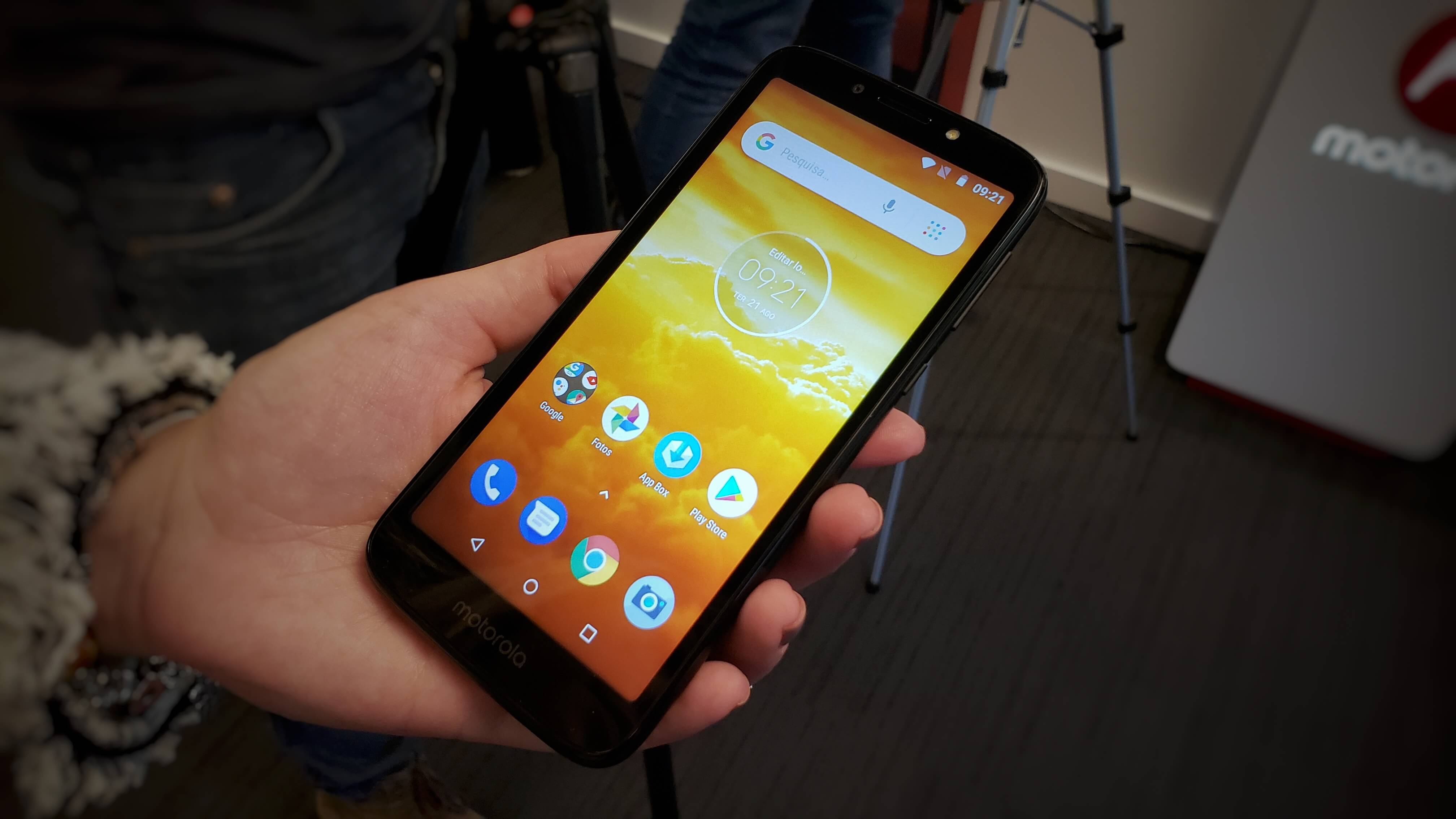 Moto e5 play é anunciado no brasil com android go