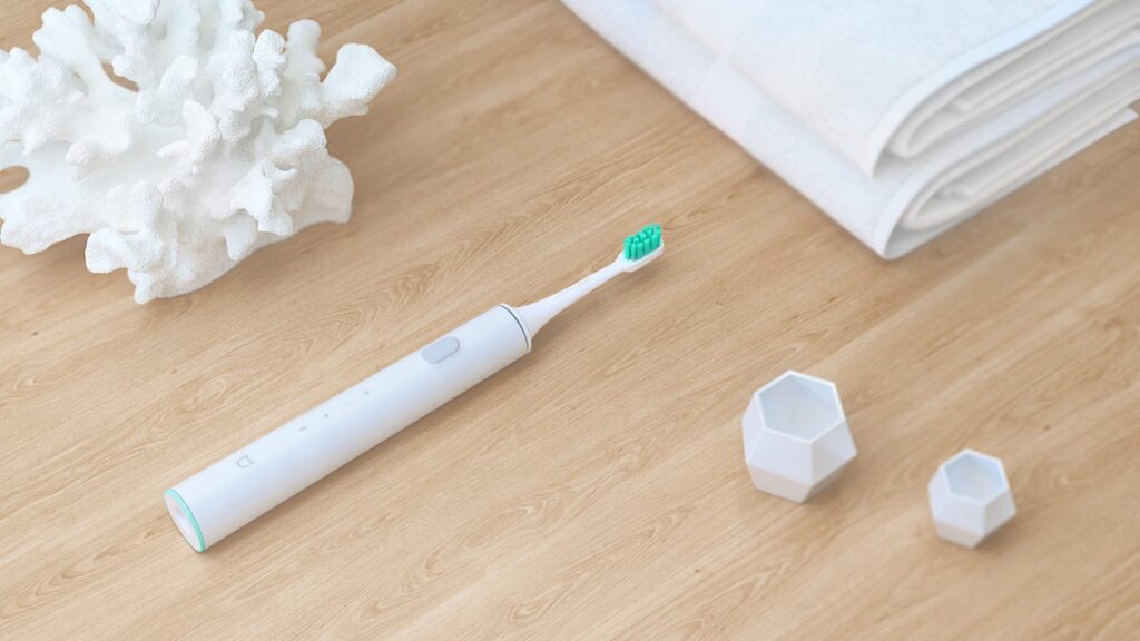 Escova de dentes inteligente pode monitorar como você escova seus dentes