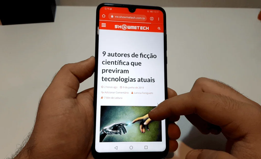 Recensione: Huawei P30 Lite prende parte all'esperienza P30 Pro a un prezzo ridotto Lo schermo del p30 lite ha ottimi colori nonostante la tecnologia lcd