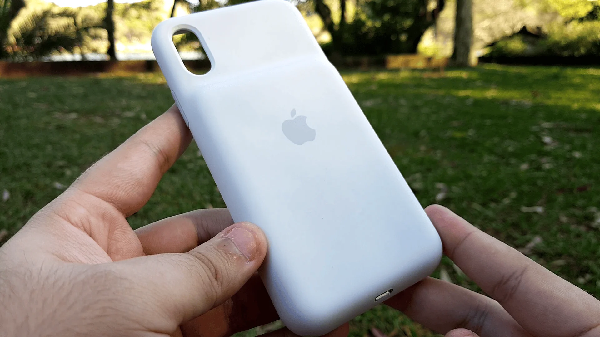 Review 1 ano: iphone xs ainda vale a pena? Smartcase do iphone xs