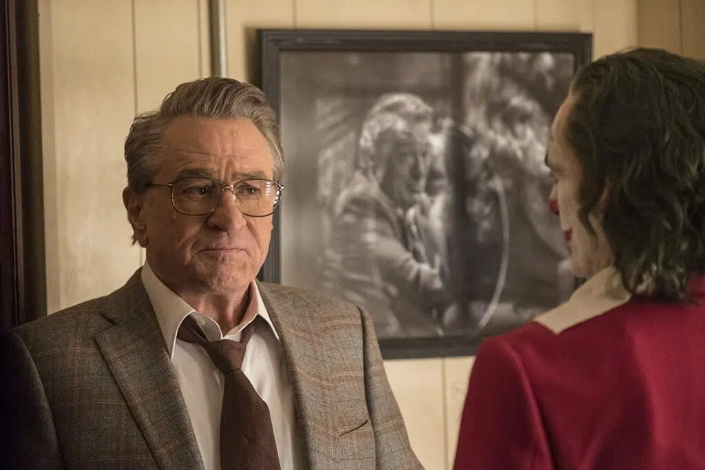 Coringa: filme estrelado por joaquin phoenix é controverso, potente e necessário Deniro marca presença em coringa