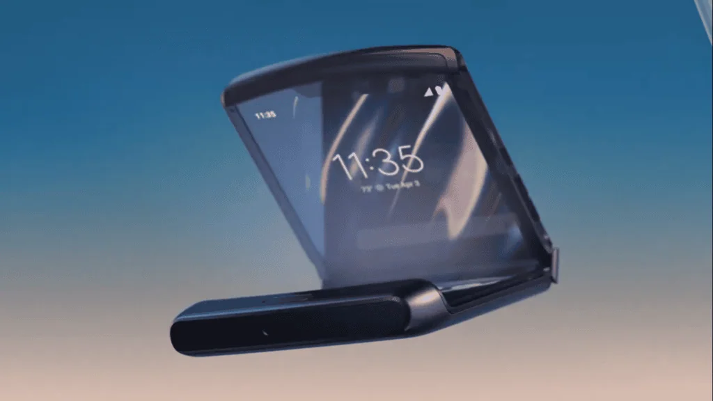 Razr lipat Motorola menjadi resmi dengan tampilan razr v3 yang ikonik Motorola razr baru menampilkan desain yang familiar dari blockbuster perusahaan