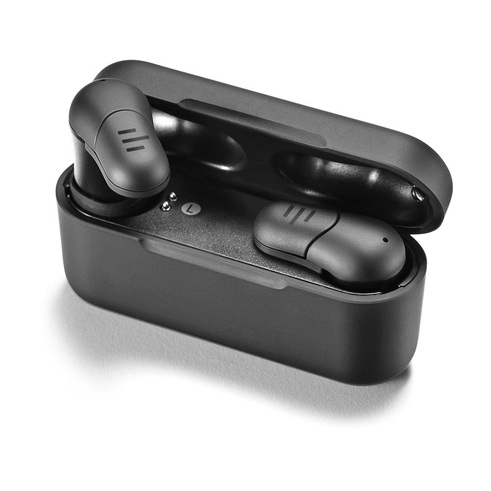 Ambos os modelos de headphones da pulse contam com cases que prolongam, de modo bem significativa, a durabilidade da bateria (foto: divulgação)