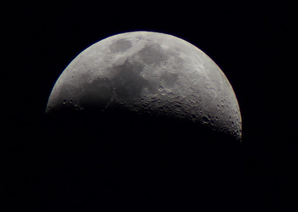 Museu de astronomia e ciências afins libera visita virtual gratuitamente; saiba como acessar Imagem da lua disponibilizada no site do museu de astronomia e ciências afins