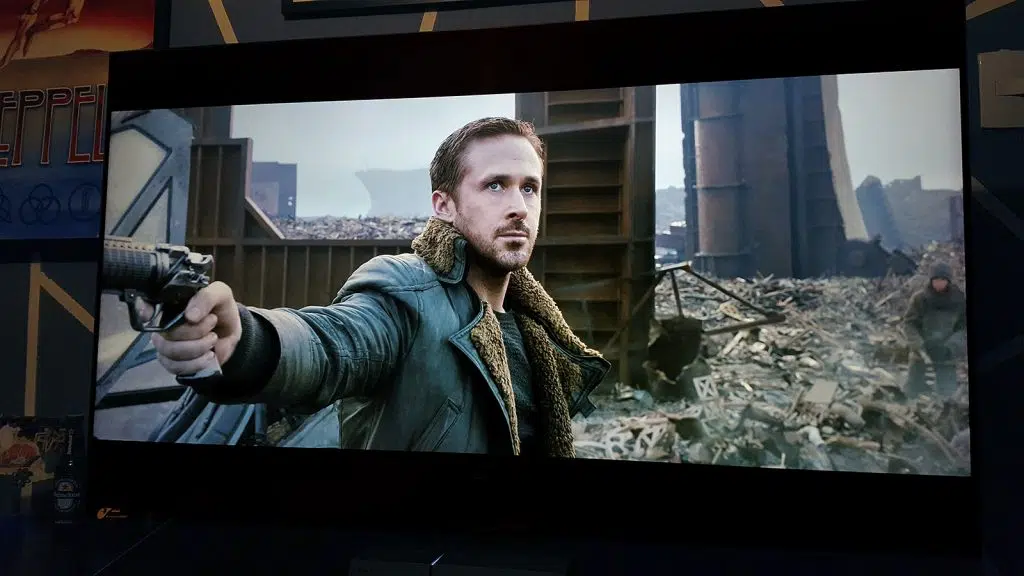 Review: samsung crystal uhd 4k, a melhor smart tv 4k de entrada de 2020 Crystal uhd blade runner 2049 ryan gosling