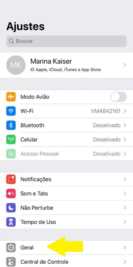 Saiba como baixar e instalar o ios 14 e o ipados 14 Clique em geral, dentro do aplicativo ajustes