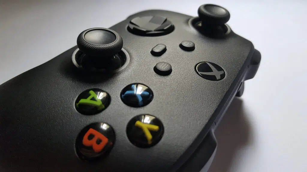 Review: xbox series x, o console definitivo para a nova geração de videogames Review: xbox series x, o console definitivo para a nova geração de videogames. A rapidez impressionante do xbox series x com títulos de lançamento ratifica que ele ditará o novo padrão de jogos da década; nós testamos e te contamos tudo aqui no review