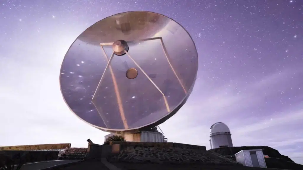 Evento da ibm explora relações entre astronomia e tecnologia Imagem de telescópio, exemplo de tecnologia abordado no evento da ibm sobre astronomia