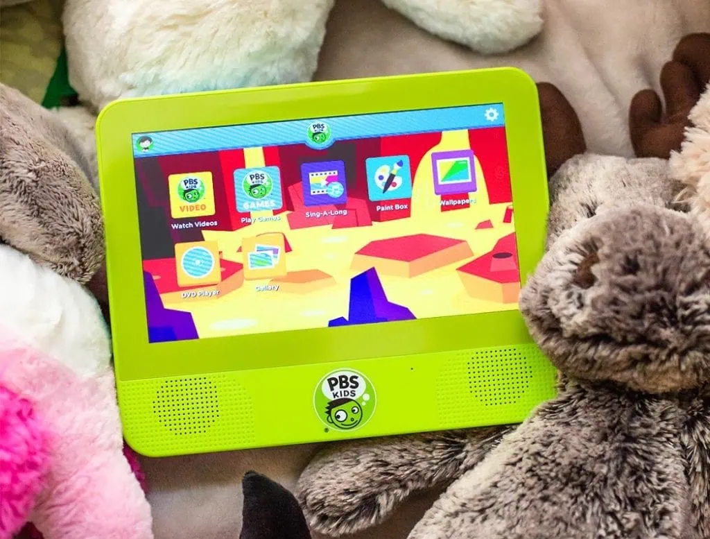 Vale a pena investir em um tablet infantil? Vale a pena investir em um tablet infantil?. Educação e diversão em uma única ferramenta, aliada ao uso intuitivo do touchscreen são os pontos à favor do tablet infantil.