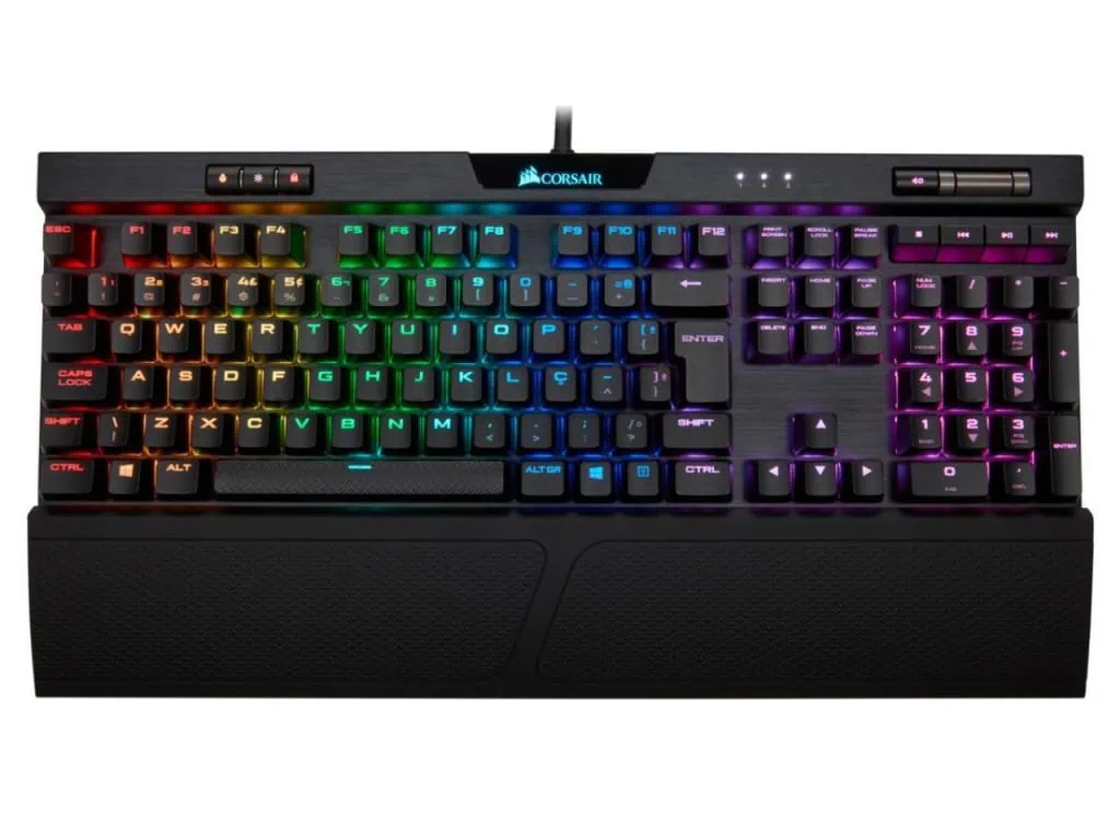 Como montar um pc gamer Como montar um pc gamer. Pensando em montar um pc gamer? Nós montamos 4 máquinas para rodar jogos no ultra até o 4k