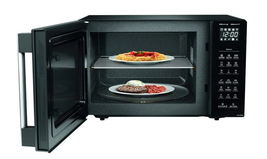Panasonic lancia il doppio forno a microonde in Brasile, vedi le notizie per il 2021 Il forno a microonde a due piani di Panasonic ti consente di riscaldare due pietanze contemporaneamente