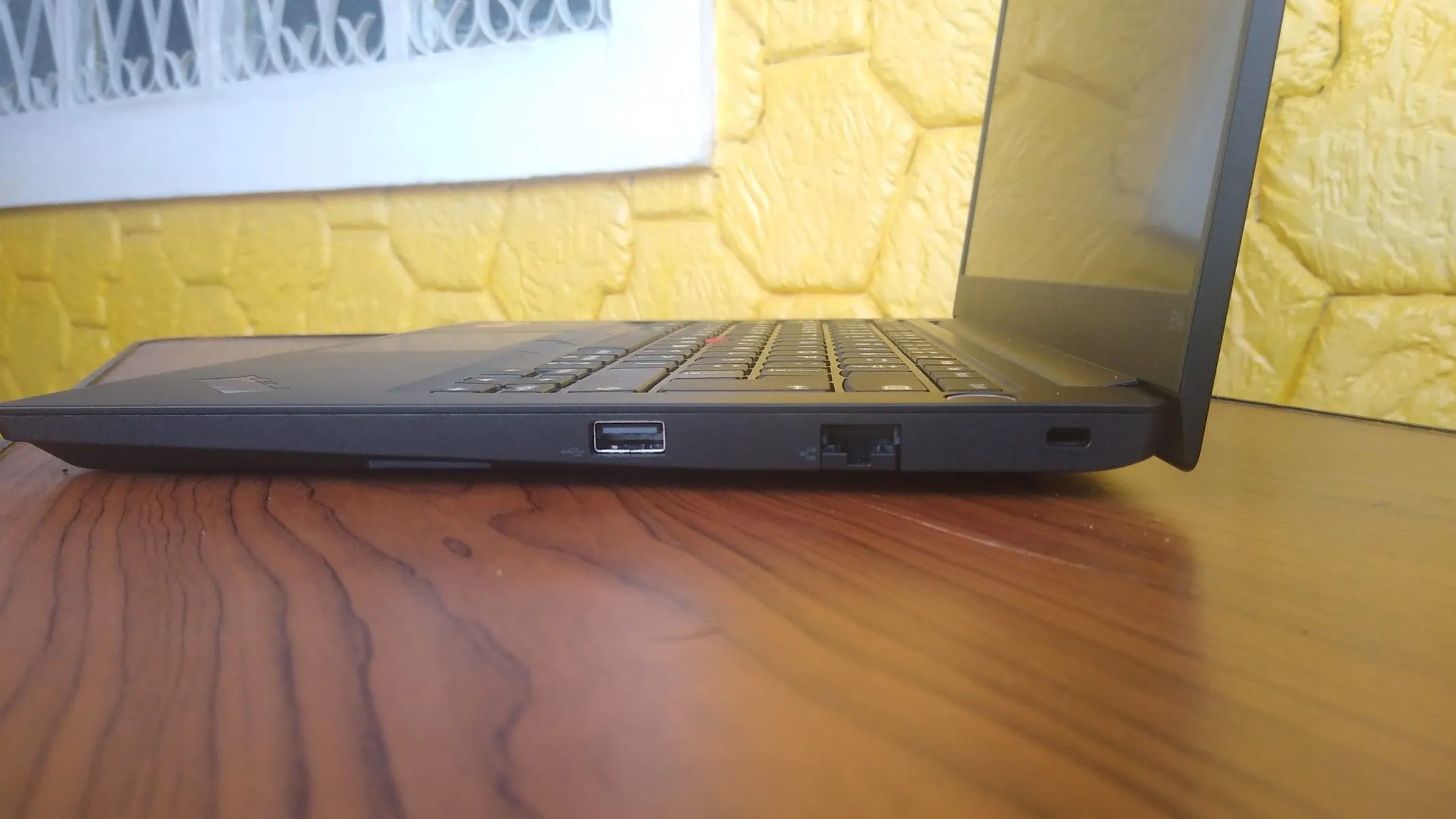 Обзор: Lenovo ThinkPad E14 Gen 2, ноутбук для работы Обзор: lenovo thinkpad e14 gen 2, ноутбук для работы. Lenovo ThinkPad E14 Gen 2 — это модель с потрясающими конфигурациями и хорошим процессором AMD Ryzen, которая в основном используется для работы, но вполне подходит для развлечений.