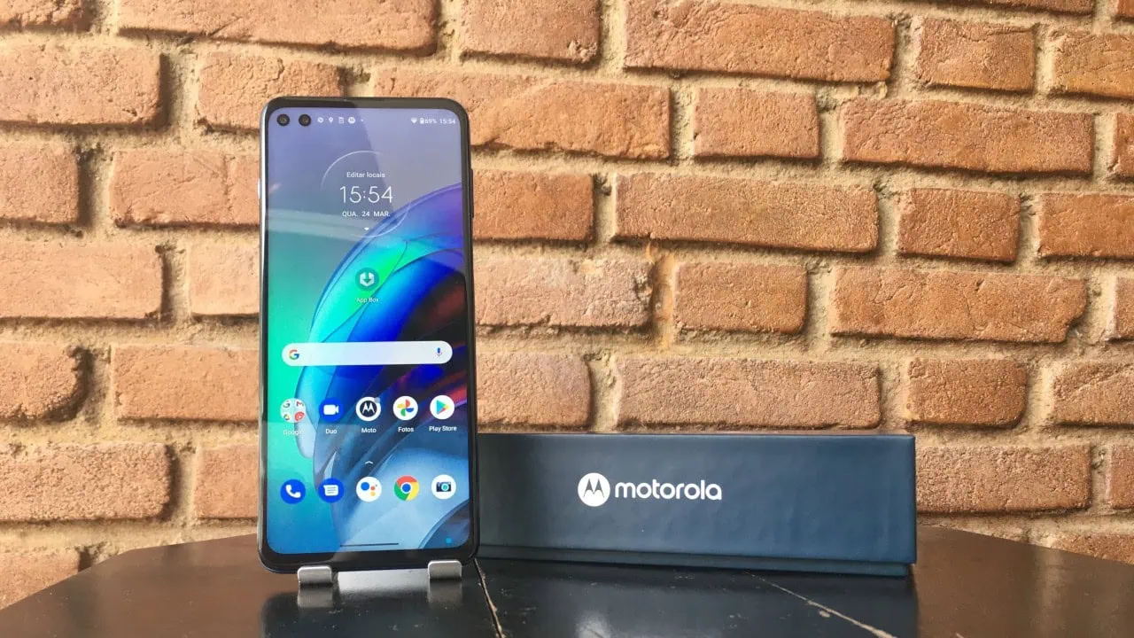 Moto g 100