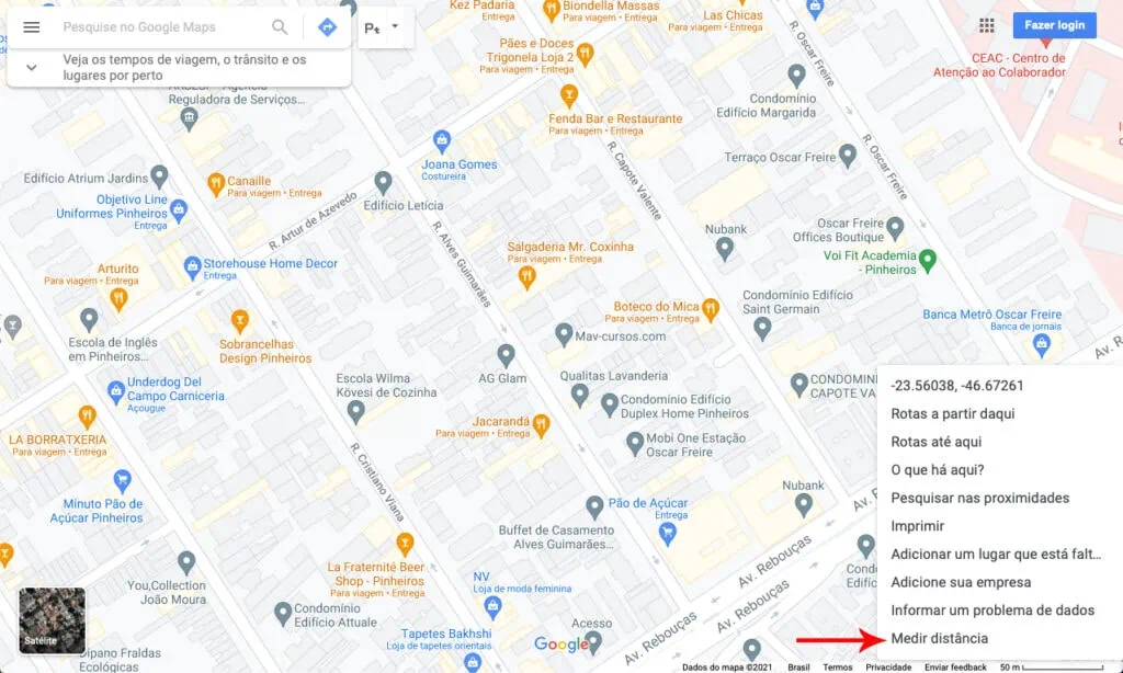 21 dicas e truques para google maps Captura de tela de mapa da cidade de são paulo no google maps. Menu é exibido sobre um dos pontos com uma seta indicando para a opção medir distância.