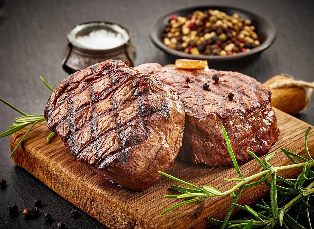 Alimentos light não são saudáveis? Os 10 mitos da dieta Alimentos light não são saudáveis? Os 10 mitos da dieta. Preparamos um super vídeo com uma nutricionista comentando os 10 mitos de dieta mais conhecidos. Fique por dentro!