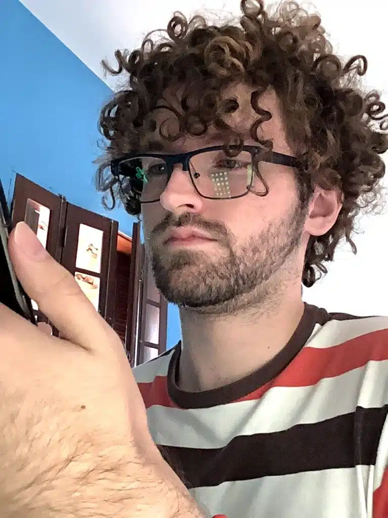 Review: ipad 8 é o tablet mais barato da apple, mas surpreende Review: ipad 8 é o tablet mais barato da apple, mas surpreende. O ipad 8 é o tablet mais barato da apple e ele consegue ser bom em quase tudo, mas será que vale a pena?