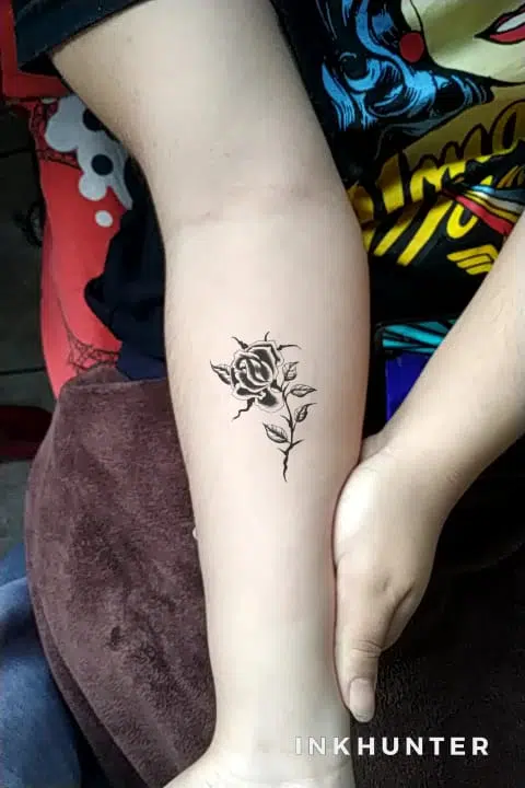 Top 20 jogos e apps de vr e ar para android e ios Com o inkhunter você consegue fazer tatuagens com o auxílio da realidade aumentada