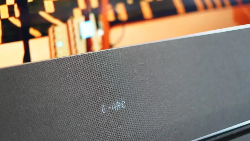 Soundbar lg gx eleva o topo da qualidade sonora premium Imagem do display da soundbar lg gx