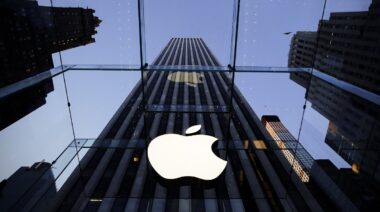 Apple registra perda de US$ 6 bi com escassez de chips no 3T do ano