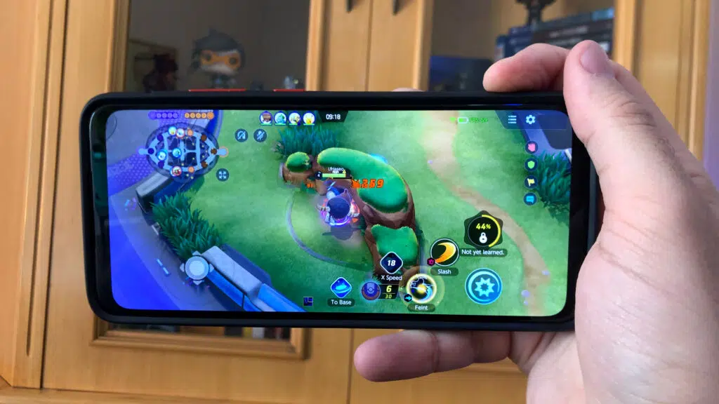 Review: snapdragon phone é a experiência definitiva para fãs da marca Pokemon unite snapdragon phone