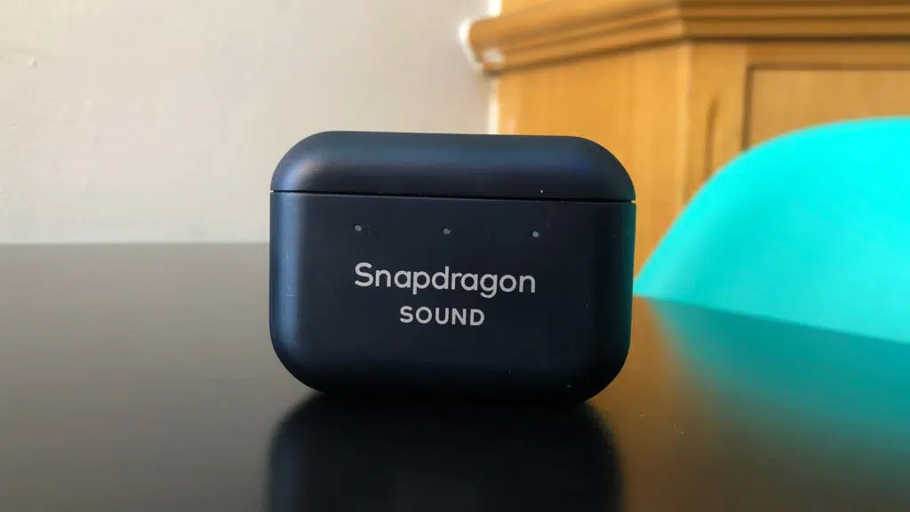 Review: snapdragon earbuds traz o poder da qualcomm aos fones de ouvido tws Case robusto do snapdragon earbud