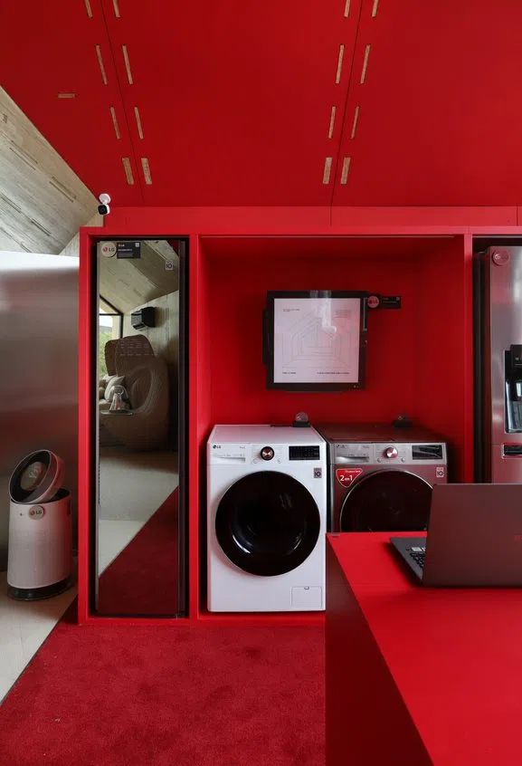 Casacor 2021 apresenta conceito de casa conectada com a lg do brasil Lava e seca smart lg vc4