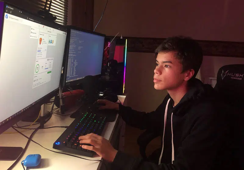 Hackers do bem: testes de sistemas dão lucro de até r$ 600 mil Brasileiro andres alonso bie perez