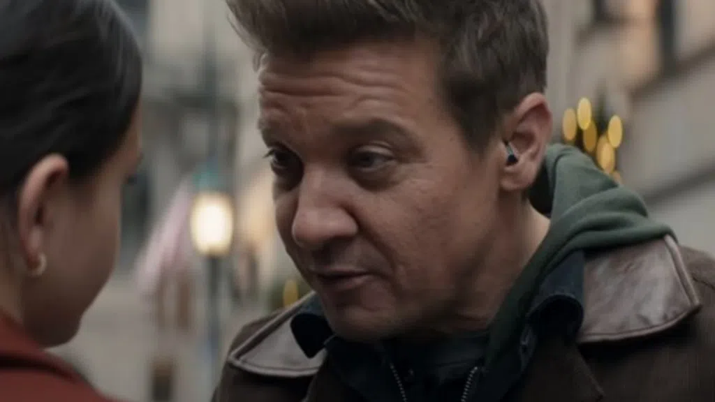 Review: hawkeye, easter eggs and references in the first two episodes Review: hawkeye, easter eggs and references in the first two episodes. While wandavision and loki showed new directions for phase 4, hawkeye follows the rhythm of falcon and winter soldier: it's the old marvel we know