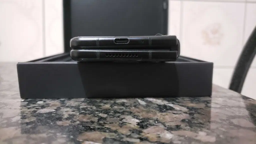 recension: galaxy z fold3 Recension: galaxy z fold3. Galaxy Z Fold3, Samsungs top-of-the-line vikbara, ger det bästa av smartphones till en gigantisk skärm med stöd för s-pen