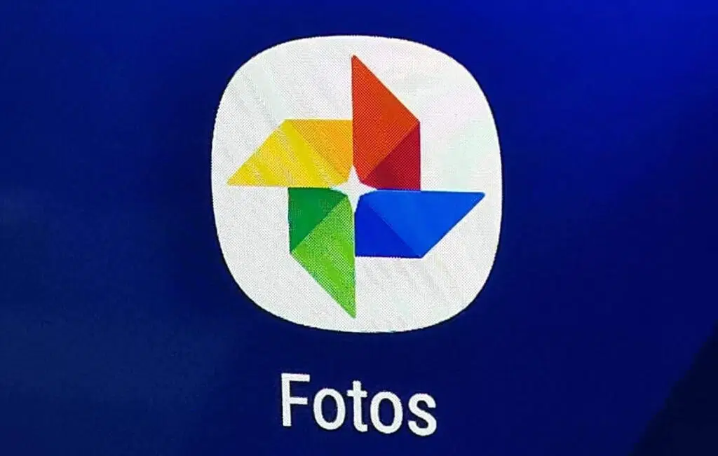 Como criar um álbum de família automático no google fotos em 4 passos Logo do google fotos