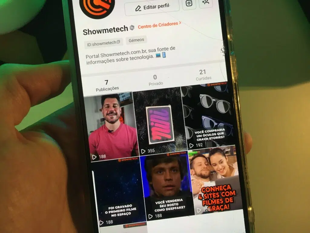 コンテンツ作成者とジャーナリストのための Kwai のヒント コンテンツ クリエーターとジャーナリストのための Kwai のヒント。 kwai チームが提供するヒントでは、基本的なリソースを使用してソーシャル ネットワークに参加する方法について説明しています。 チェックアウト!