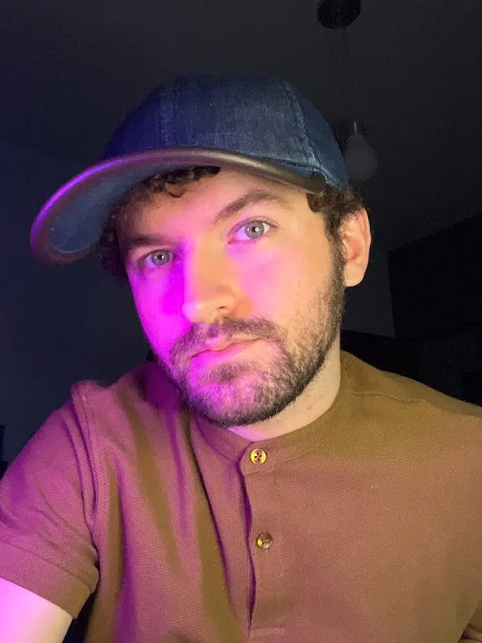 Review: ipad mini 6 é extremamente poderoso e portátil Review: ipad mini 6 é extremamente poderoso e portátil. O ipad mini 6 é pequeno, prático e poderoso. A apple acertou em cheio ao trazer o usb-c para a linha mini, que traz o processador a15 bionic do iphone 13