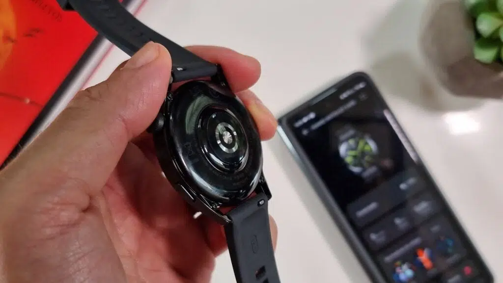 Huawei watch gt 3 chega ao brasil com bateria de até 14 dias Traseira do huawei watch gt 3