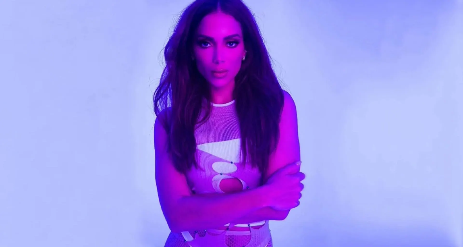 Anitta atteint la 1ère place sur spotify mondial avec 'engage'