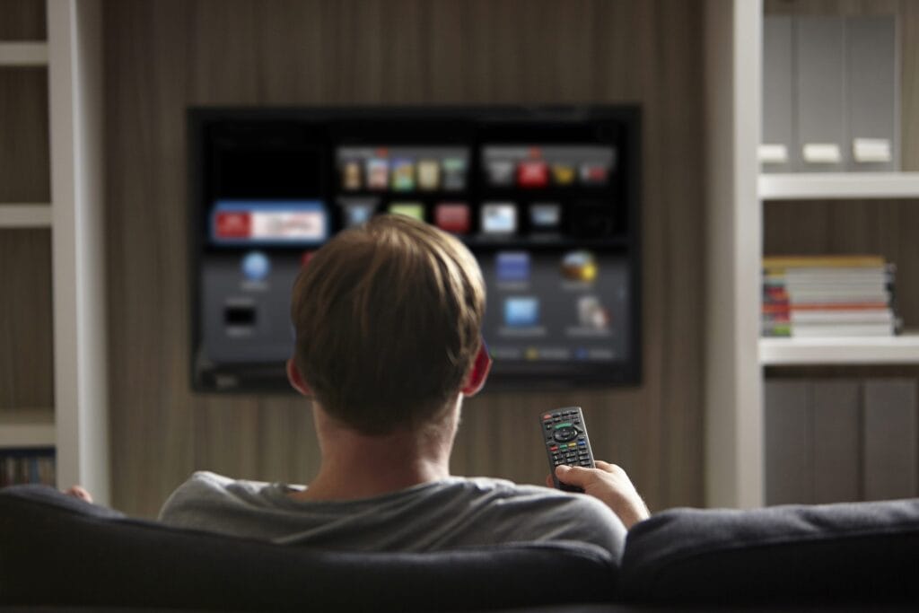 Capa - transformar uma tv antiga em smart tv