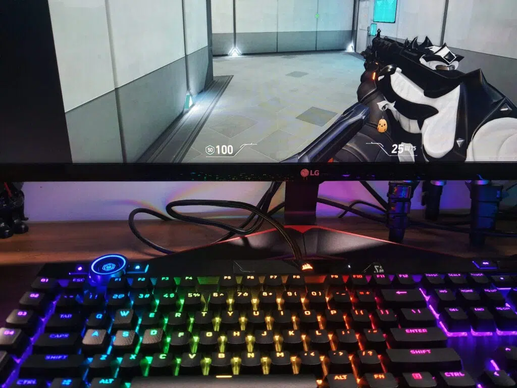 Bewertung: Die Corsair K100 RGB-Tastatur ist eine robuste Option für Gamer Bewertung: Die Corsair K100 RGB-Tastatur ist eine robuste Wahl für Gamer