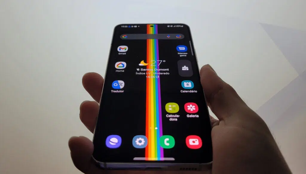 Review galaxy s22: o que tem de novo? Galaxy s22 na frente de fundo branco.