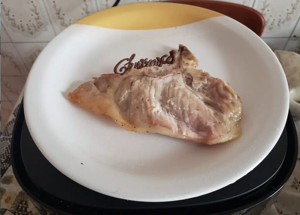 Обзор: аэрогриль с высоким подключением — это умно, но его можно улучшить Обзор: аэрогриль с высоким подключением — это умно, но могло бы быть и лучше. Электрическая фритюрница Philips Walita с высоким подключением отличается наличием интеллектуальной системы и связи с приложениями, но ее цена может стать препятствием при покупке.