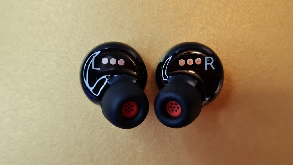 Review: echo buds 2, os fones de ouvido sem fio da amazon Review: echo buds 2, os fones de ouvido sem fio da amazon. Os fones de ouvido da amazon trazem a alexa integrada e uma ótima qualidade sonora, mas será que o echo buds 2 é páreo para a concorrência? Confira o review