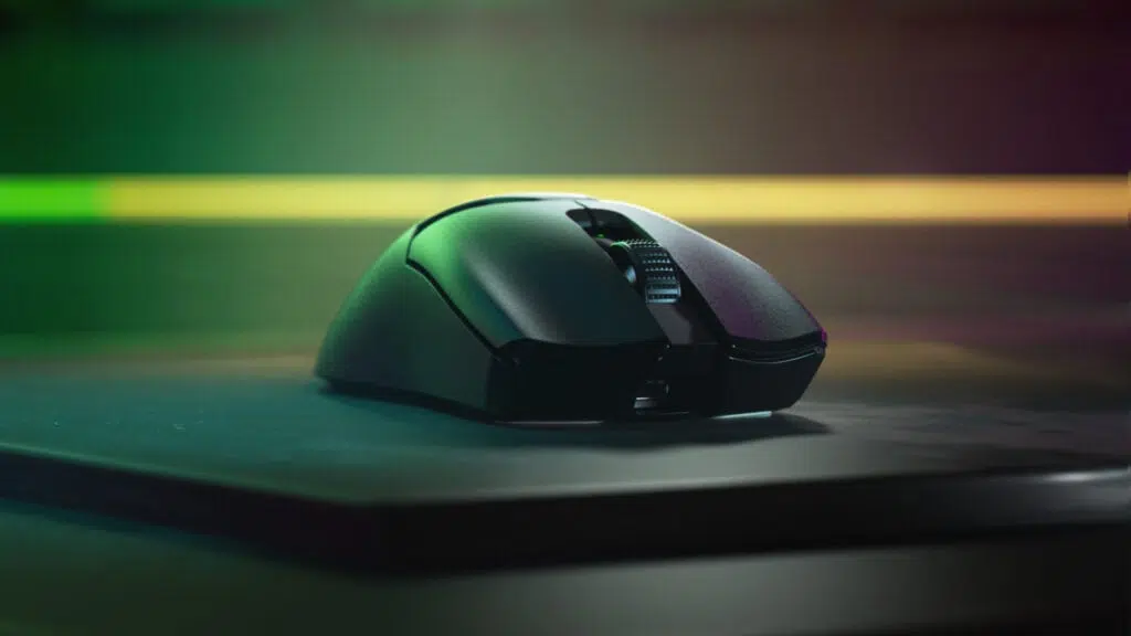 Razer lancia il mouse da gioco wireless viper v2 pro con batteria da 80 ore mouse wireless viper v2 pro