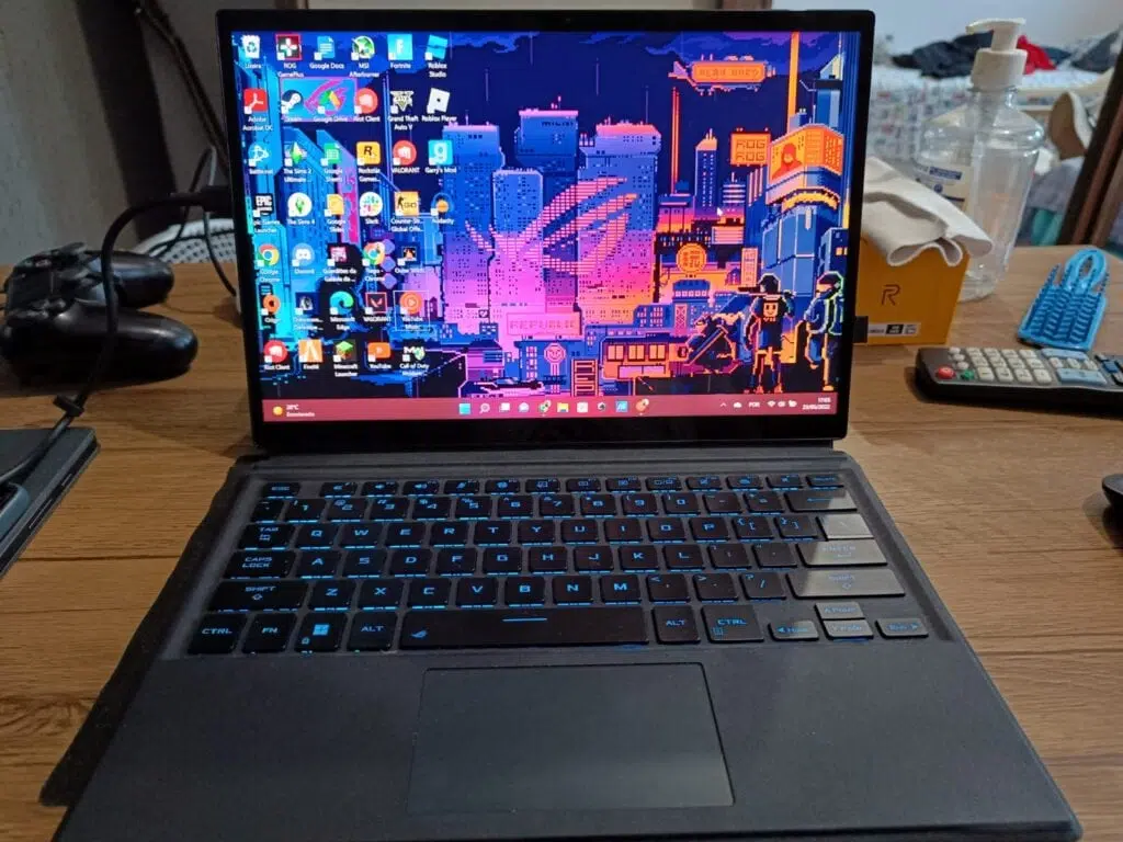 Review: rog flow z13, híbrido notebook-tablet gamer e portátil Rog flow z13 com teclado destacável acoplado