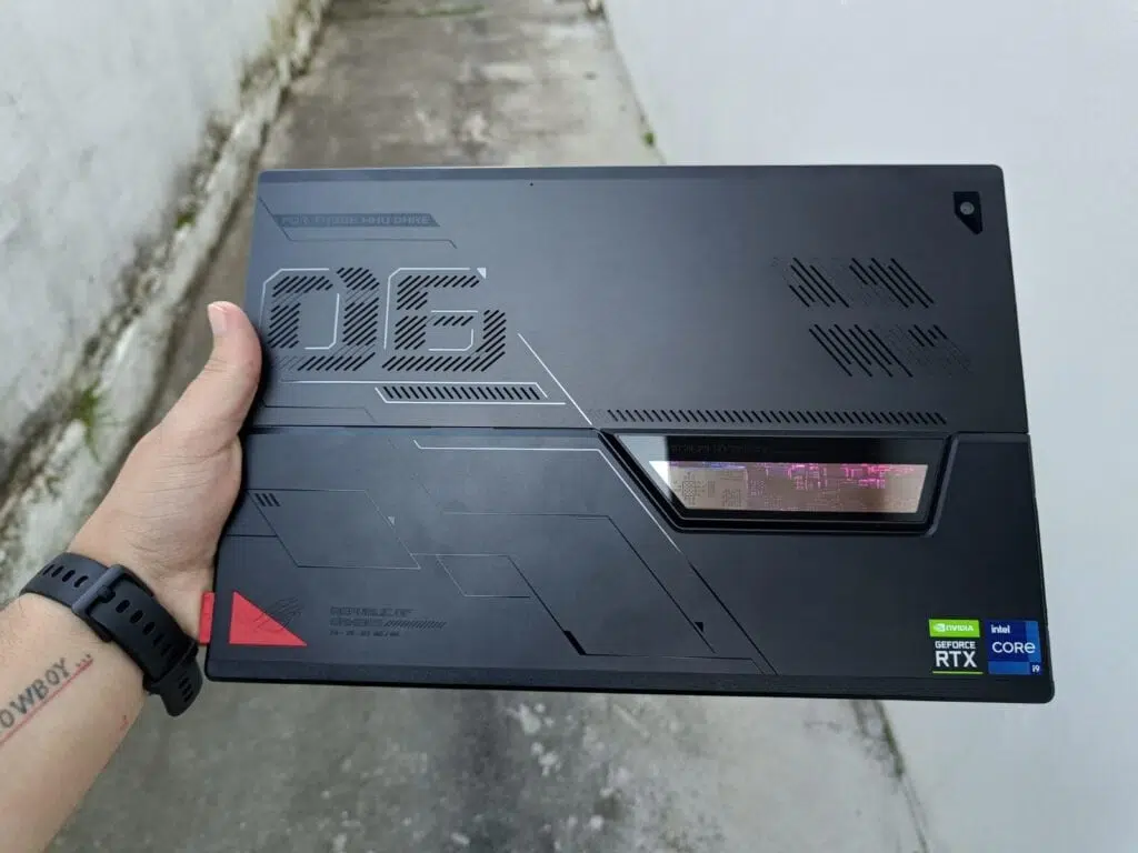 Review: rog flow z13, híbrido notebook-tablet gamer e portátil O design do rog flow no modo tablet