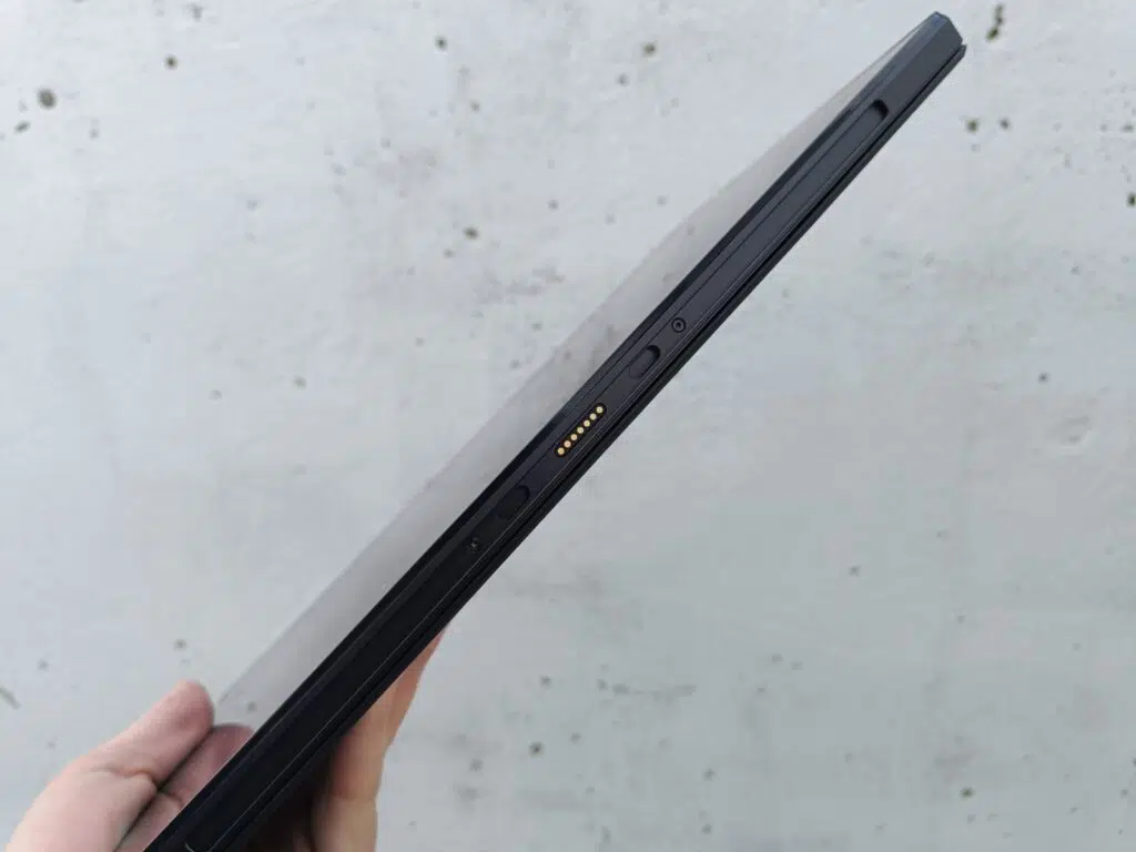 Review: rog flow z13, híbrido notebook-tablet gamer e portátil Conexões do rog flow z13