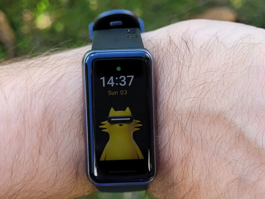 Review: smartband realme band 2 Review: smartband realme band 2. A realme band 2 tem várias funções bem úteis, é leve e confortável, mas tem alguns probleminhas e custa mais do que deveria.