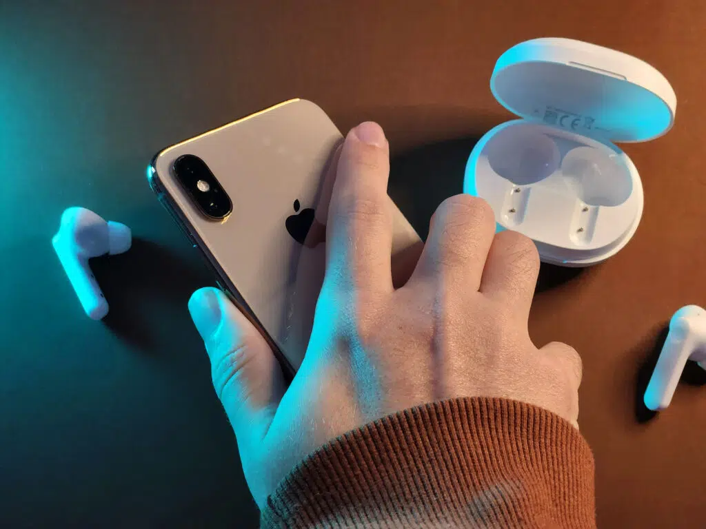 Review: haylou moripods anc, o fone sem fio barato Review: haylou moripods anc, o fone sem fio barato. O haylou moripods anc é o legítimo produto bom, bonito e barato. Com recursos e funções úteis, veja se ele é indicado para você